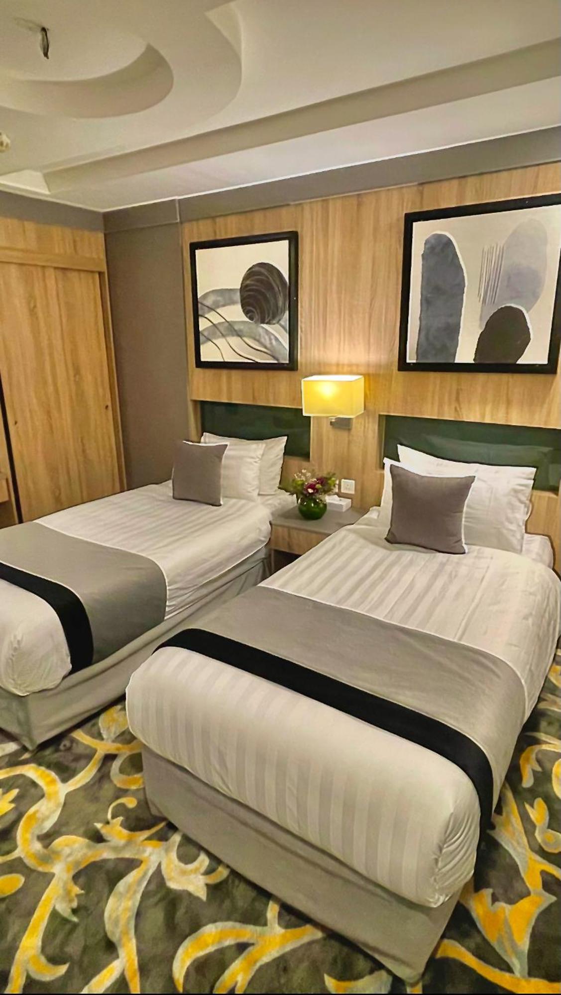 Laten Sultan Jeddah